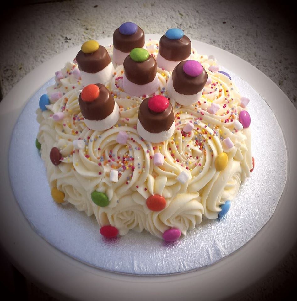 Top Hat Cake 6 inch Hannah Bakes Cakes